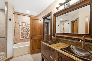 This exquisite custom beauty can be found in the gorgeous - photo 33