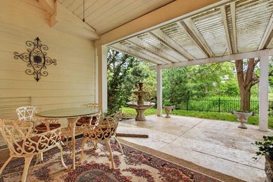 Custom-built waterfront home in Eagle's desirable Island Woods - photo 36