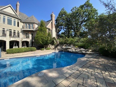 This exquisite custom beauty can be found in the gorgeous - photo 36