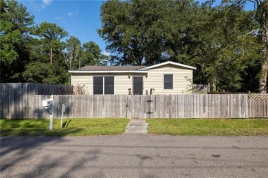 Lake Pontchartrain Home For Sale in Slidell Louisiana