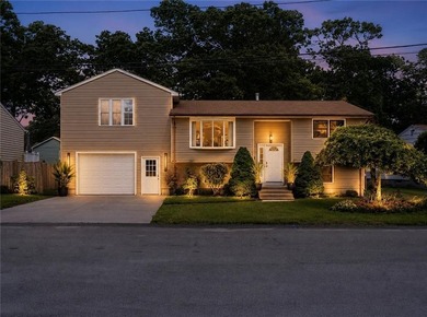 Stunning single-family home located in the desirable Oakland - photo 1
