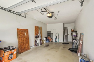 Best kept secret in Palm City, Lovely 3 bedroom townhome, two - photo 9
