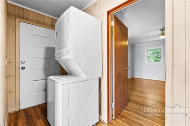 Charming Blowing Rock Cottage on the Prestigious Blowing Rock - photo 11
