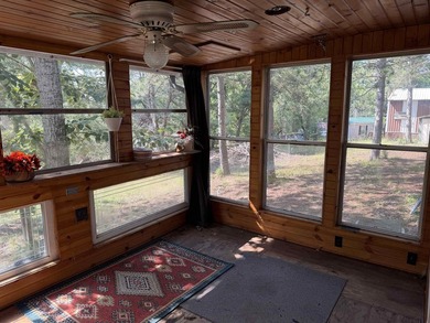 This is your chance to own an affordable home close to Castle - photo 12