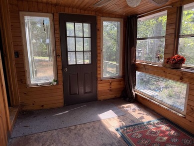 This is your chance to own an affordable home close to Castle - photo 13