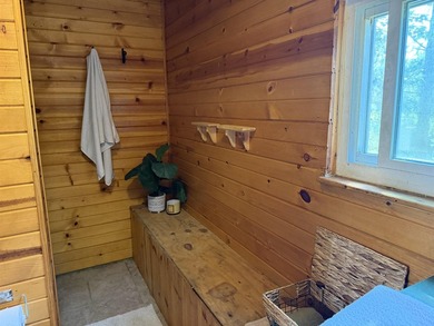 This is your chance to own an affordable home close to Castle - photo 18