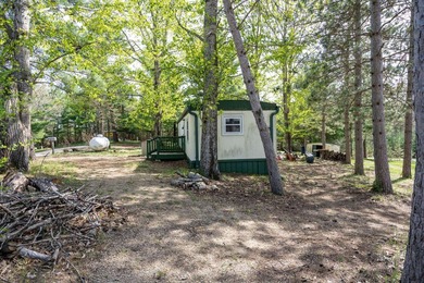 This is your chance to own an affordable home close to Castle - photo 30