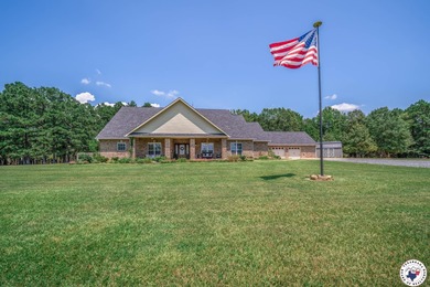 (private lake, pond, creek) Home For Sale in Atlanta Texas