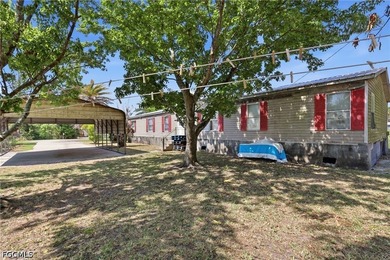 Investor special in the desirable Clewiston area! Situated on 0 - photo 5