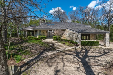 (private lake) Home For Sale in Hampshire Illinois