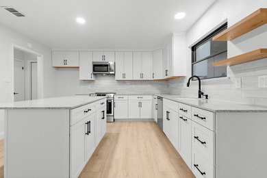 Welcome to 405 Nottingham Court, a hidden gem in the serene - photo 11