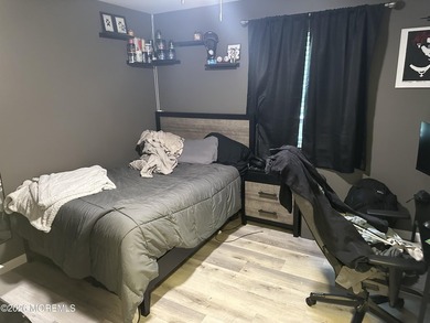Totally renovated 2023. Open kitchen/living room floor plan with - photo 13