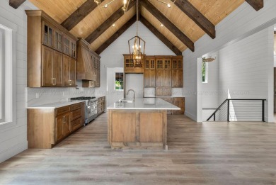 This home is b built by one of the top builders on Smith Lake - photo 16