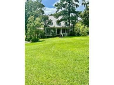 Lake Home For Sale in Many, Louisiana