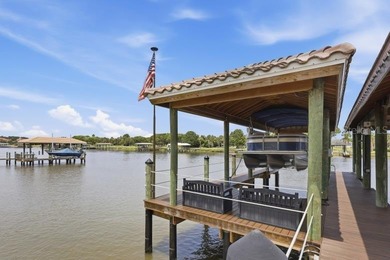 Welcome to this exceptional waterfront estate located in the - photo 6