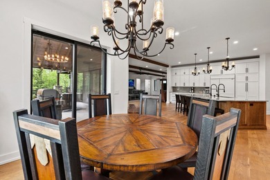 This extraordinary 6,860 SF, 5BD/5BA estate is set on 6.78 - photo 28