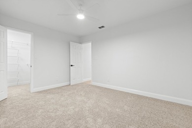 Welcome to 405 Nottingham Court, a hidden gem in the serene - photo 31