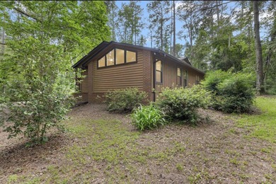 Welcome to 405 Nottingham Court, a hidden gem in the serene - photo 36