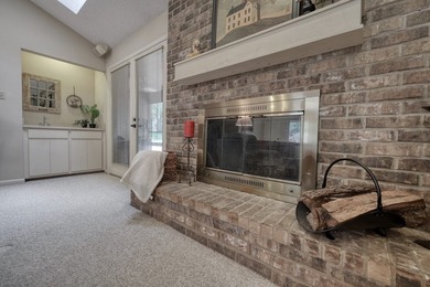 Welcome to your serene retreat in the beautiful, gated community - photo 3