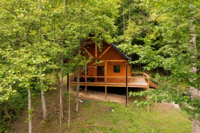 Lake Home For Sale in Slade, Kentucky