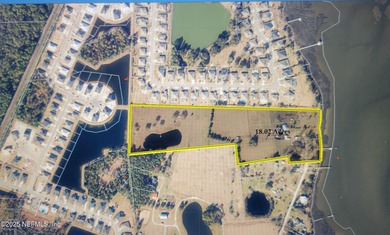 WATERFRONT DEVELOPMENT HERE IT IS. 18+/- ACRES and a DOCK in - photo 1