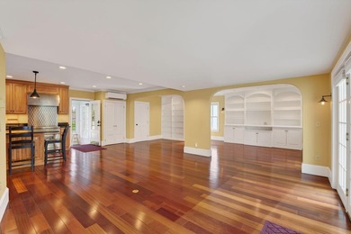 This beautiful 3,238 square foot c. 1832 Italianate sits in the - photo 19