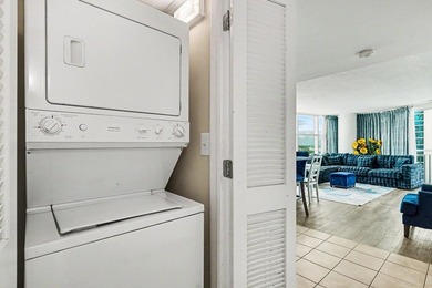 Oceanfront luxury living at it's finest. Enjoy spectacular views - photo 21