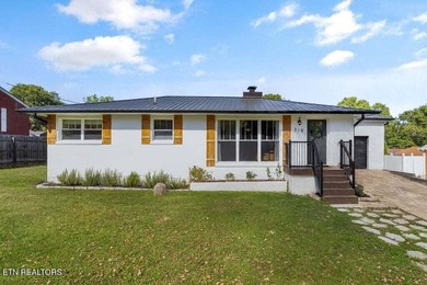 Watts Bar Lake Home Sale Pending in Kingston Tennessee