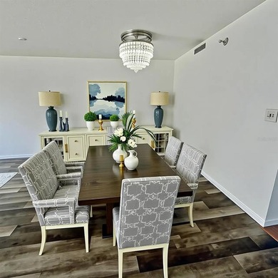 Virtually Staged. *Welcome to 201 W Laurel St, Unit 703, in the - photo 4