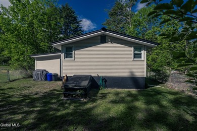 Charming, move-in-ready cottage in Broadalbin, just steps from - photo 7