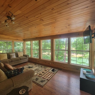 Move in ready lake cabinpletely remodeled with flooring - photo 11