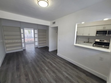 PRIME LOCATION 10-UNIT MULTI-FAMILY IN THE HEART OF MIAMI BEACH - photo 11