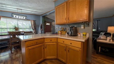 Don't miss this incredible lake retreat! This is a truly unique - photo 14
