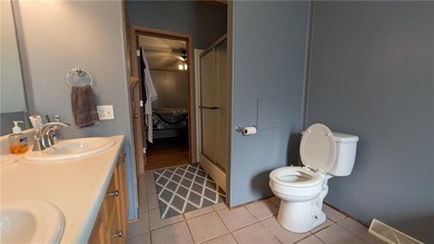 Don't miss this incredible lake retreat! This is a truly unique - photo 28