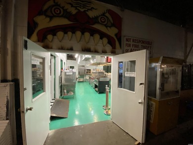 Heart of city & entry block to Downtown area with 22,000sqf of