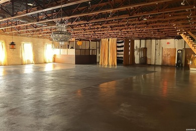 Heart of city & entry block to Downtown area with 22,000sqf of