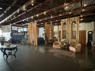 Heart of city & entry block to Downtown area with 22,000sqf of