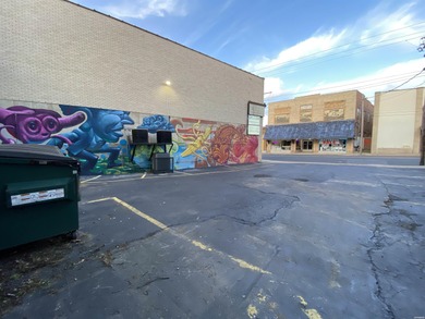 Heart of city & entry block to Downtown area with 22,000sqf of