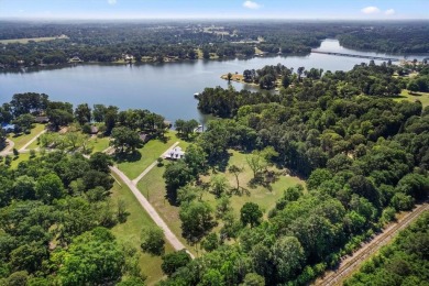 Lake Lot For Sale in Pittsburg, Texas