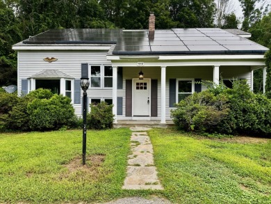 Lake Home For Sale in Thompson, Connecticut