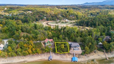 Lake Lot Sale Pending in Sevierville, Tennessee