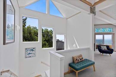 SPECTACULAR OCEAN VIEW HOME IN DESIRABLE ROADS END! Enjoy - photo 18