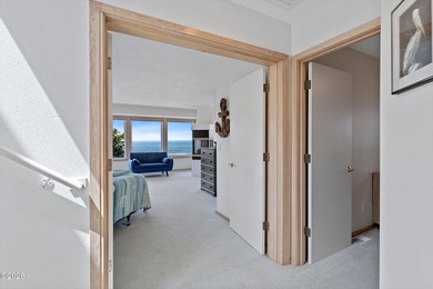 SPECTACULAR OCEAN VIEW HOME IN DESIRABLE ROADS END! Enjoy - photo 30
