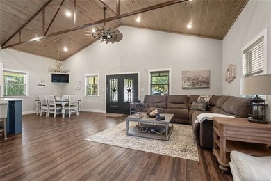 Private 3-bedroom, 2-bath metal home on 40 wooded acres in - photo 5