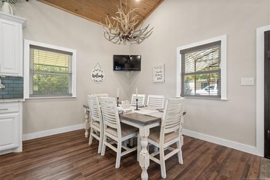 Private 3-bedroom, 2-bath metal home on 40 wooded acres in - photo 10