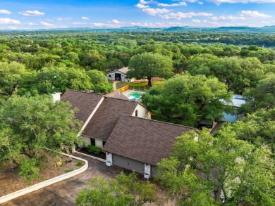 Lake Home For Sale in Pipe Creek, Texas