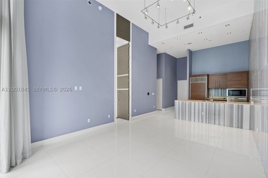 UNIQUE HIGH CEILING WITH PORCELAIN FLOORS AND WALLS, BEAUTIFULL - photo 12