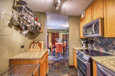 Enjoy spectacular waterfront living in the sought-after Quay - photo 14