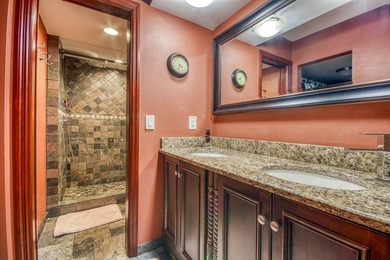 Enjoy spectacular waterfront living in the sought-after Quay - photo 18
