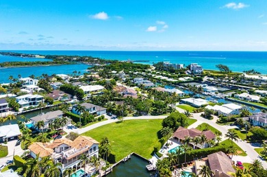 Rare opportunity to own a waterfront residence in prestigious - photo 5